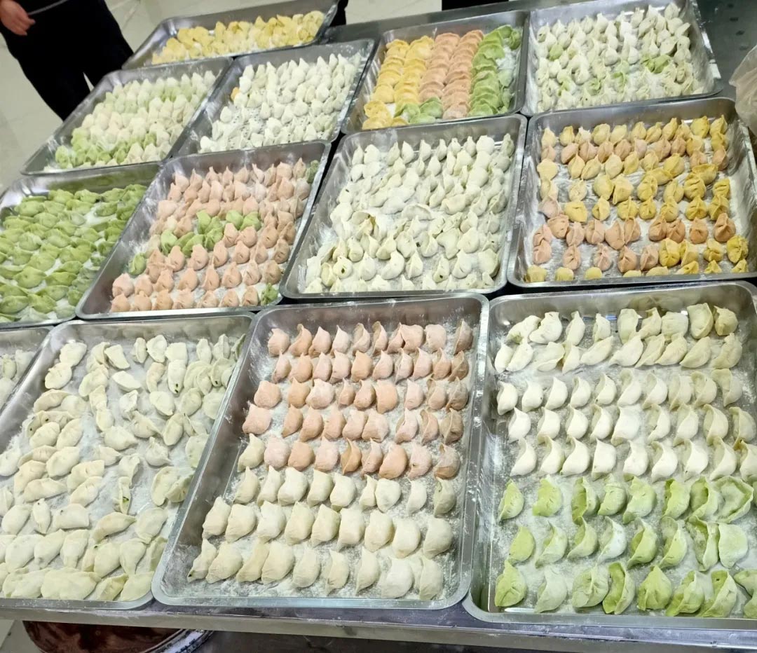 开卷机厂包饺子