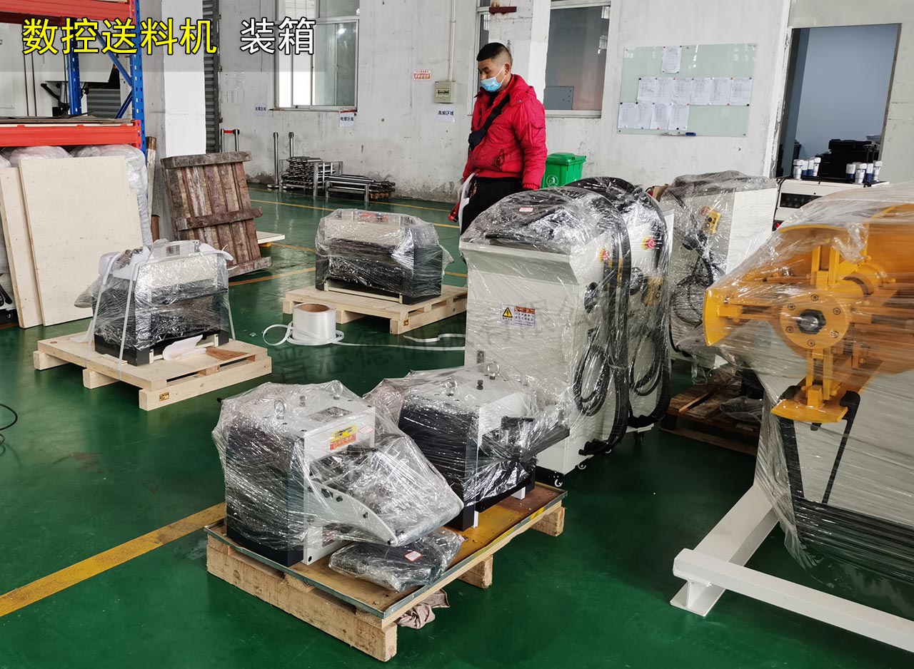 数控送料机出口